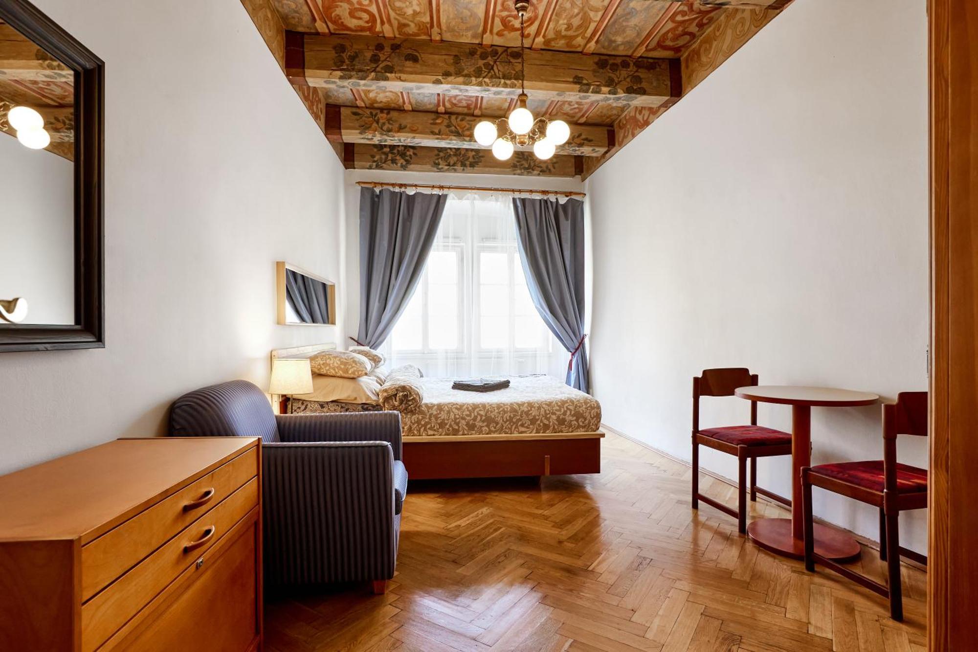 Apartmán At The Blue Lion & Parking Assistance Praha Exteriér fotografie