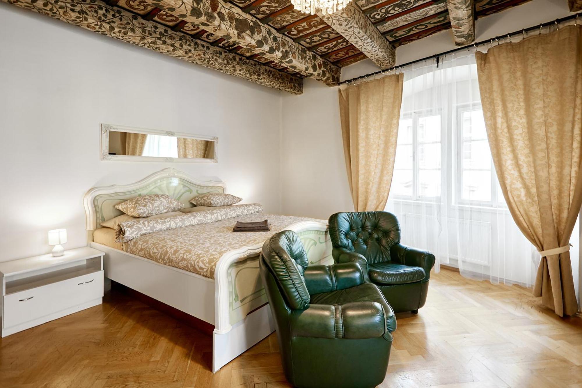 Apartmán At The Blue Lion & Parking Assistance Praha Exteriér fotografie